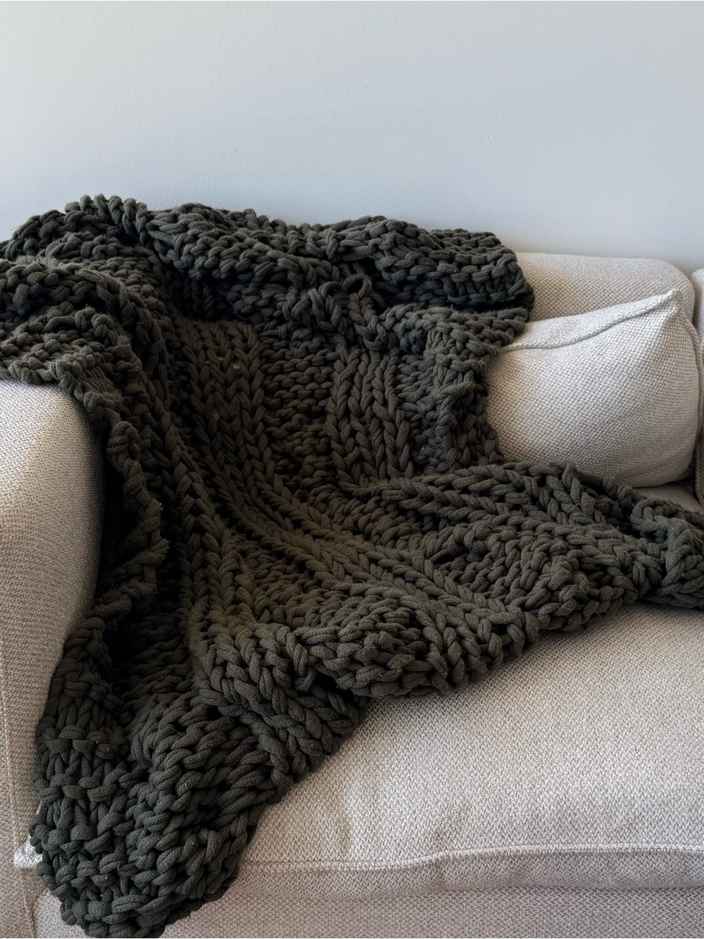 Pottery Barn Dark Green Cozy Chunky Knit Throw Blanket